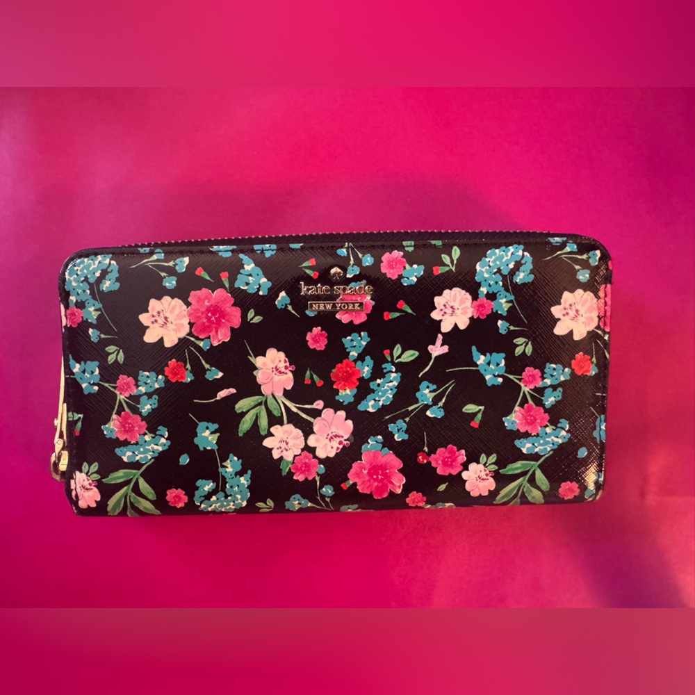 Kate Spade Black Floral Wallet